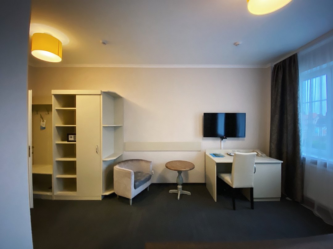 5BFB9F2E-CE87-45B0-AF66-00E7C99A3DC6-32B4E11A-EDBB-4F94-83EF-EDAC60392707