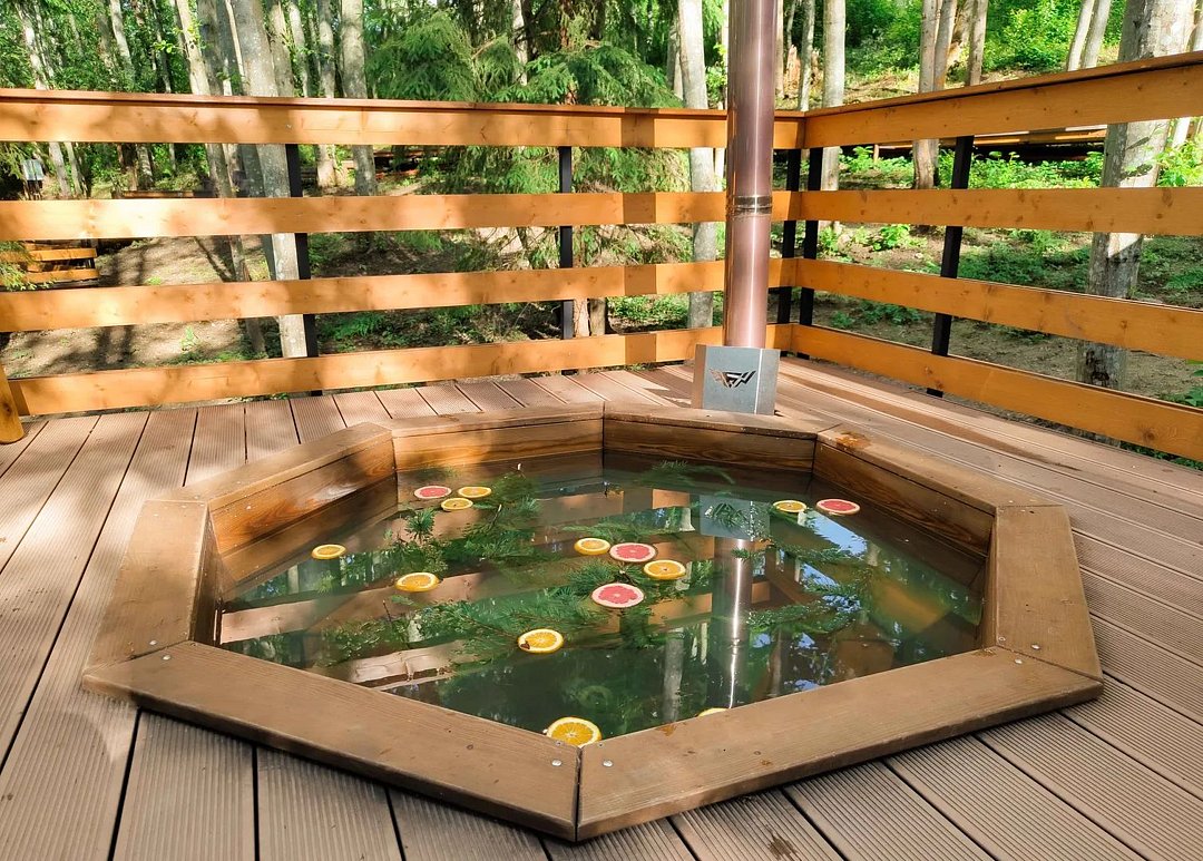 Домик 2-местный Комфорт (банный чан, вечерний заезд)