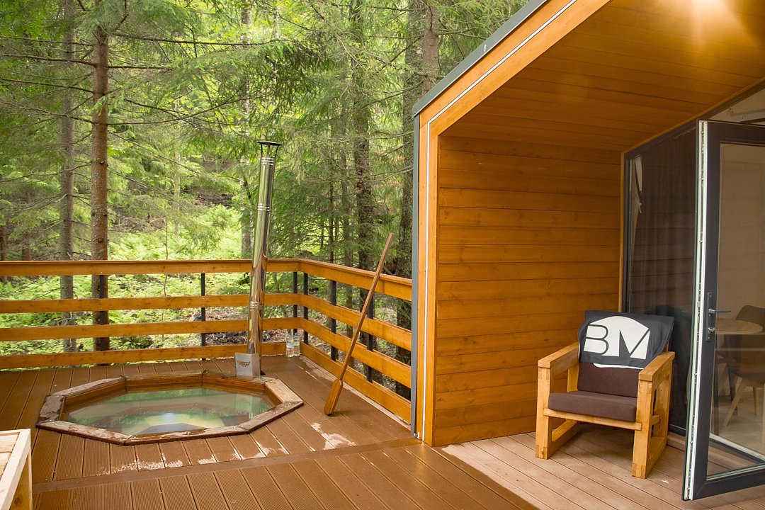 Домик 2-местный Комфорт (банный чан, вечерний заезд)