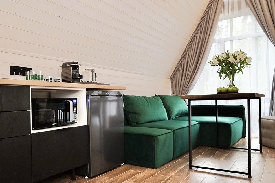 Коттедж 6-местный 2-комнатный (Полулюкс с одной спальней)