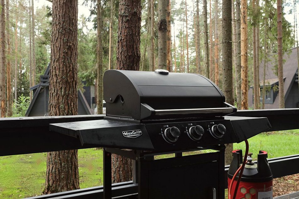 Коттедж 6-местный 2-комнатный (Полулюкс с одной спальней)