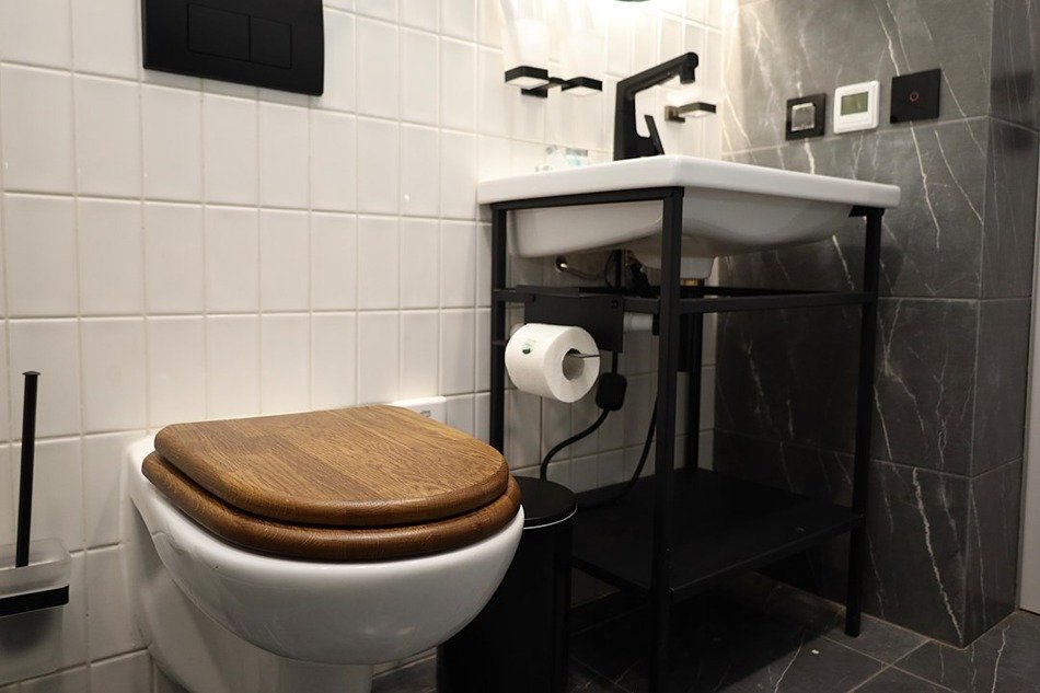 Коттедж 6-местный 2-комнатный (Полулюкс с одной спальней)