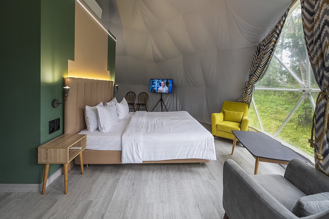 Глемпинг 2-местный 1-комнатный (геокупол)