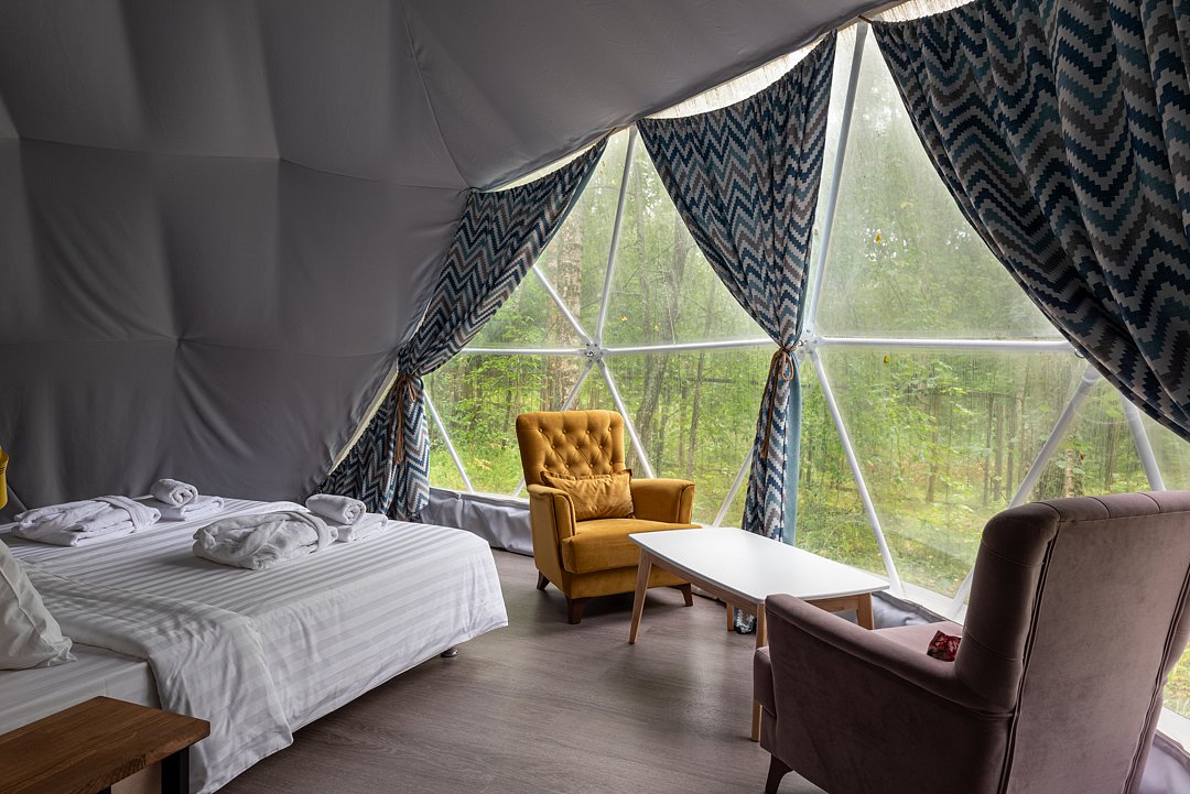 Глемпинг 2-местный 1-комнатный (геокупол)