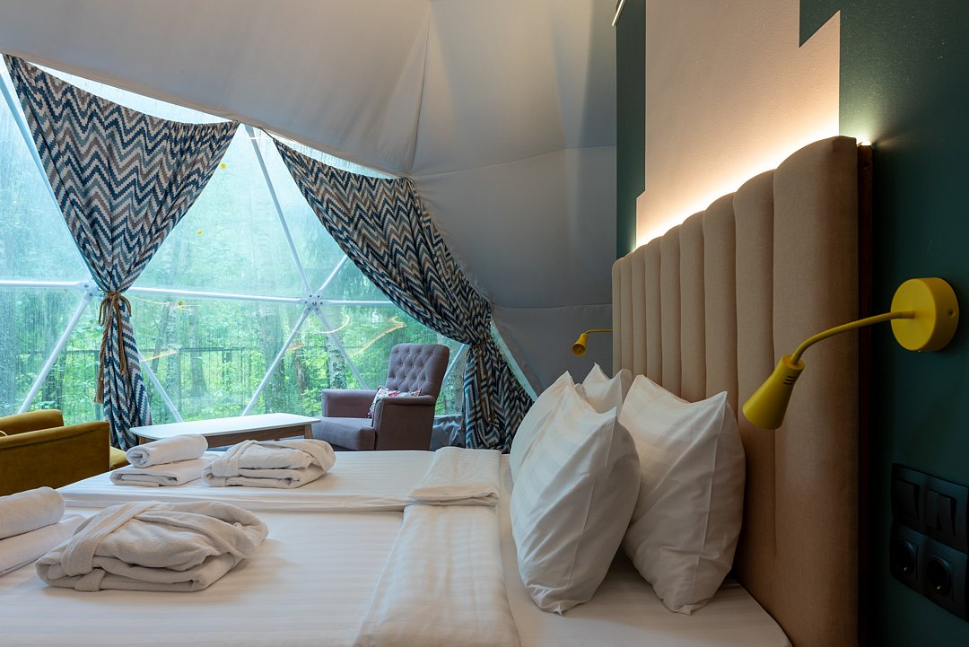 Глемпинг 2-местный 1-комнатный (геокупол)