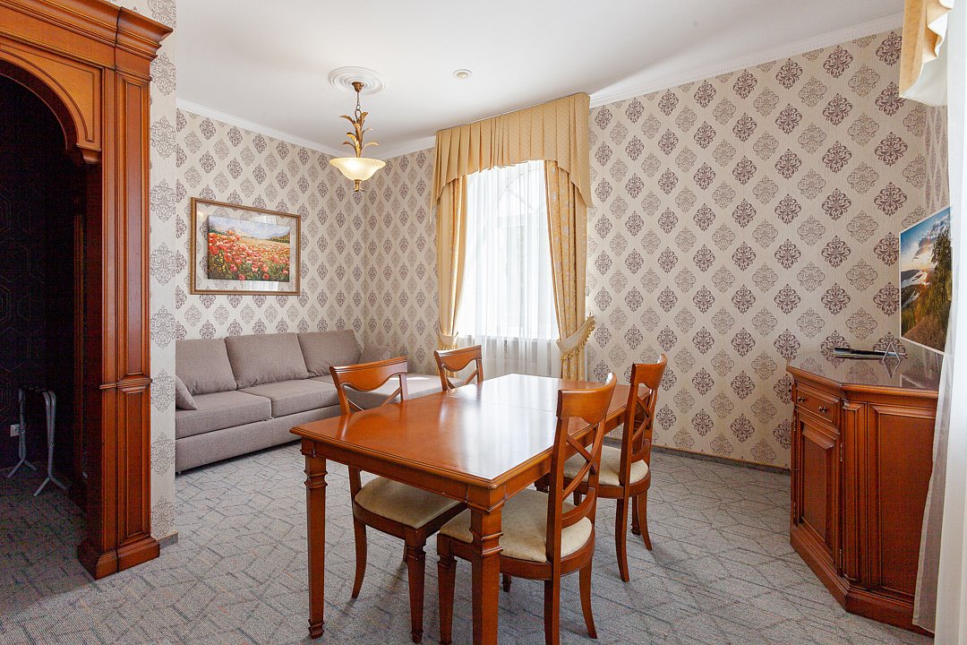 Люкс 2-местный 2-комнатный (DBL)