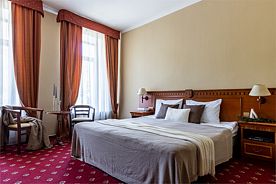 Улучшенный номер с 1 кроватью, Golden Hotel, Гатчина