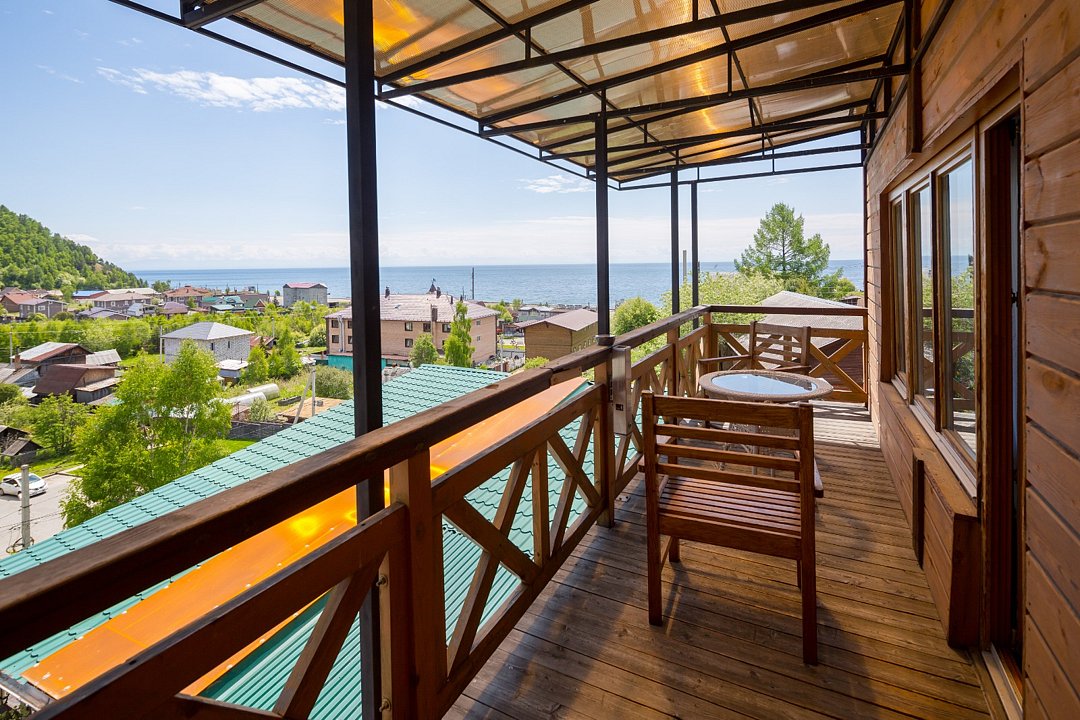 Люкс 2-местный 1-комнатный (с ванной)