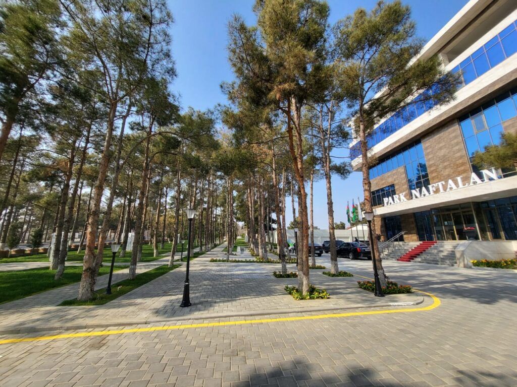 Внешний вид | Park Naftalan, Гянджа-Дашкесанский экономический район