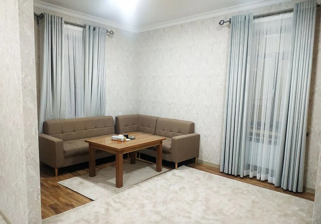 Люкс 4-местный 3-комнатный