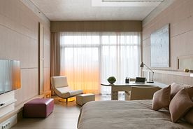 Двухместный люкс Creative с видом на сад двуспальная кровать, Апарт-отель Garden Embassy, Москва