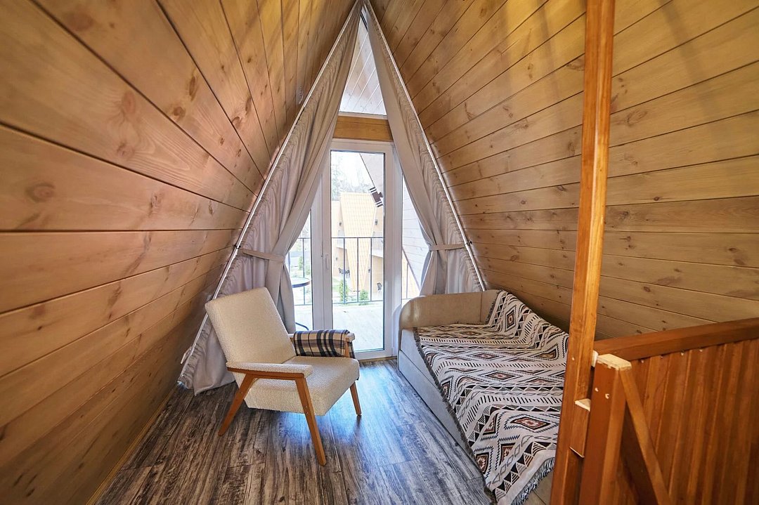 А-фрейм 5-местный (комфорт) вид на бассейн