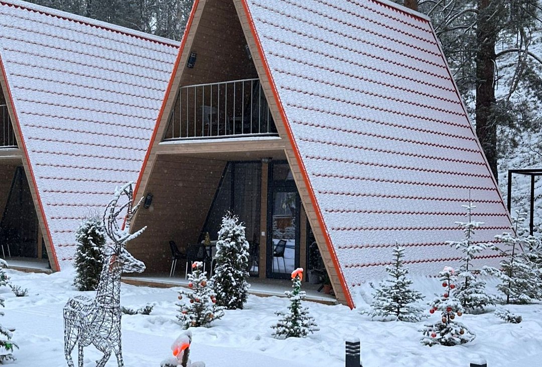 А-фрейм 5-местный (комфорт) вид на бассейн