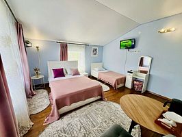 Улучшенный 3-х местный номер на 3 этаже, Гостевой дом Eco House Arkhyz, Архыз