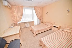 Стандарт, Парк-отель Нежинка, село Нежинка
