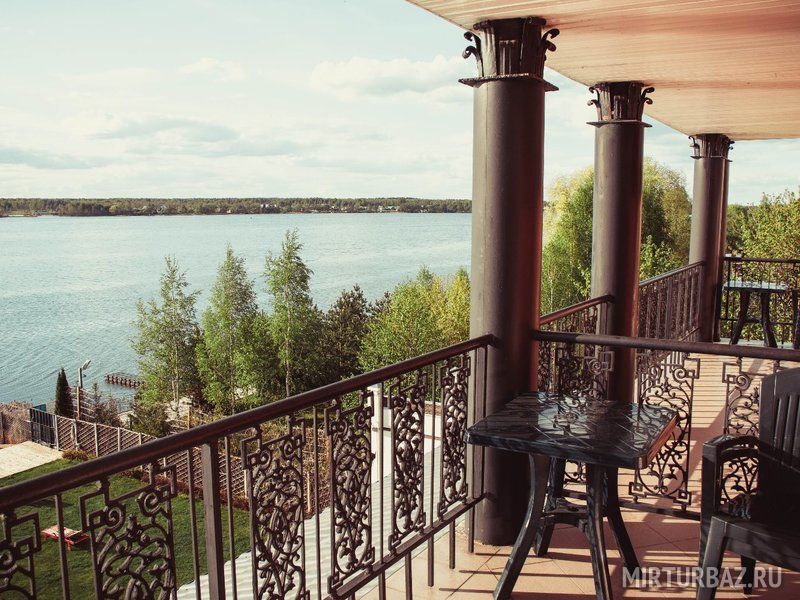 Загородный отель Дафна