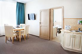Apartment/Апартамент (Семейный) 4-х местный 3-х комнатный, 1 Корпус, Гостиничный комплекс Теплое море, поселок Славянка