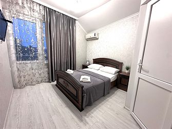 Отель "Лотос"