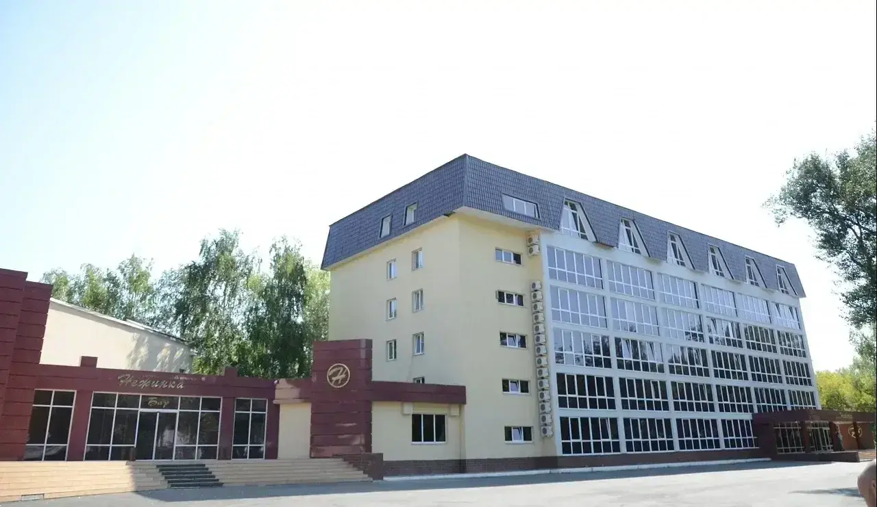 Парк-отель Нежинка, село Нежинка, Оренбургская область