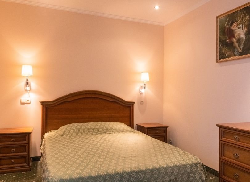 Люкс 2-местный 2-комнатный (с балконом, корпус Морской)