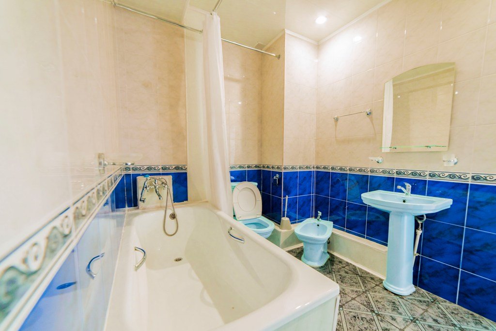 Люкс 2-местный 3-комнатный Апартаменты