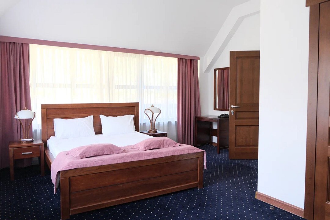 Семейный 2-местный 2-комнатный (Junior, до 5 человек)