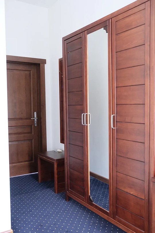 Семейный 2-местный 2-комнатный (Junior, до 5 человек)