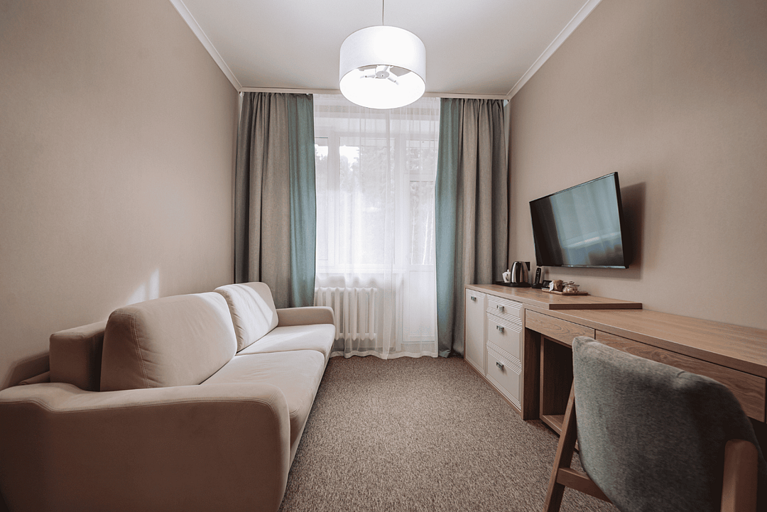 Люкс Семейный 2-местный 2-комнатный (корпус Родник)