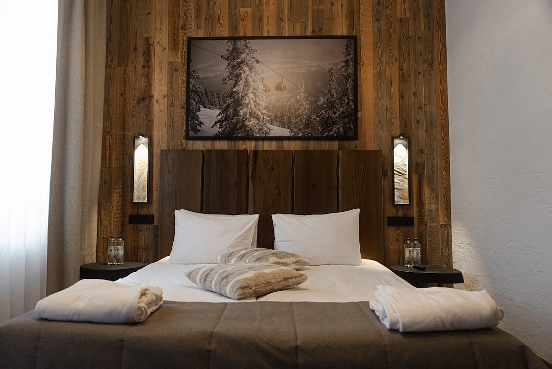 Шале семейное 8-местный 4-комнатный (№4,5)