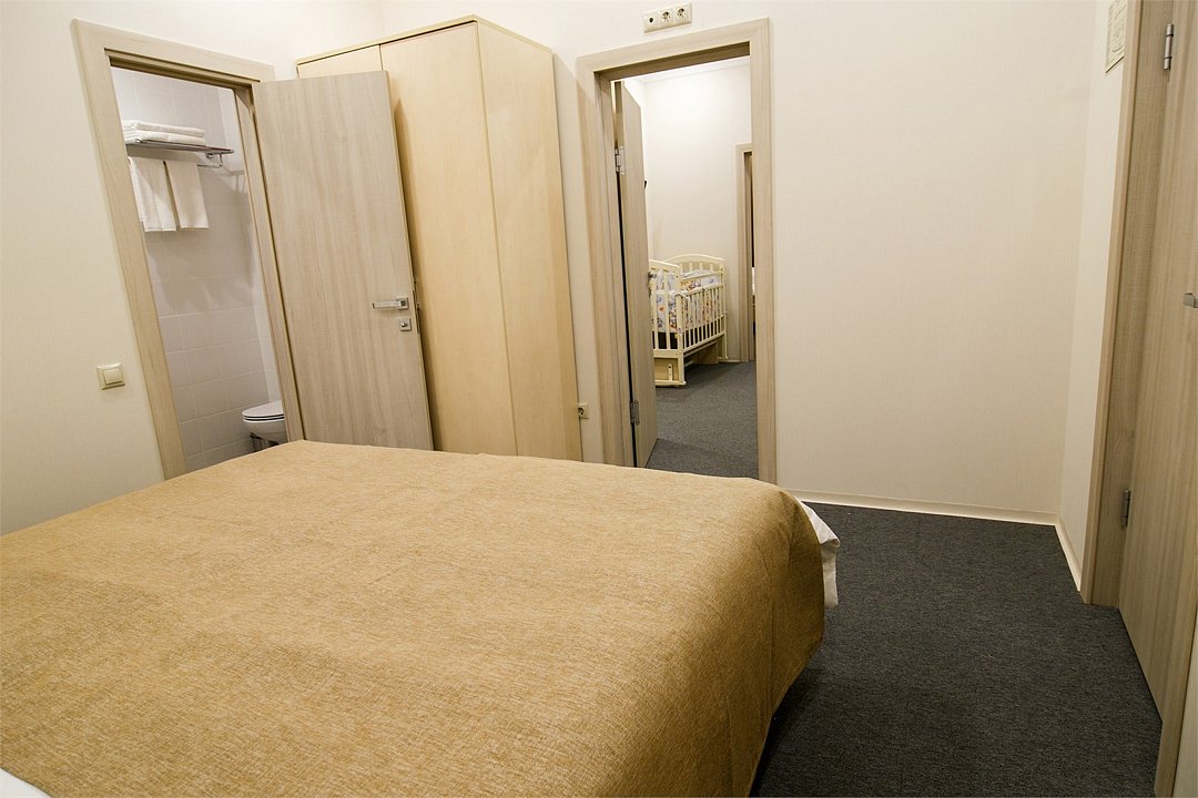 Делюкс 5-местный 3-комнатный (Семейный)