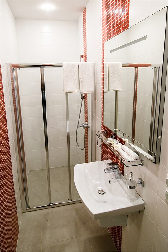 Делюкс 5-местный 3-комнатный (Семейный)