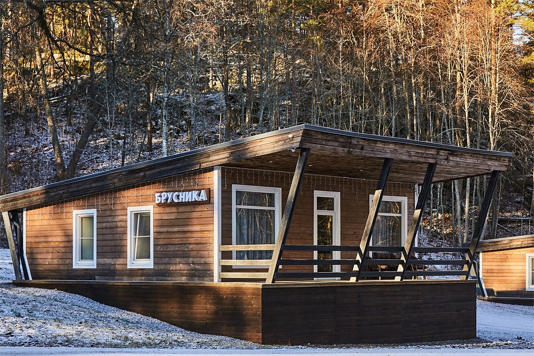 Коттедж 4-местный 2-комнатный (DBL, с сауной)