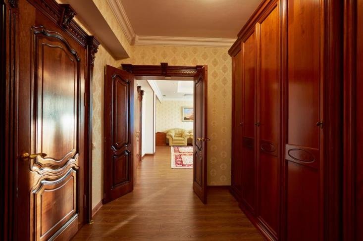 сюит 4-комнатный