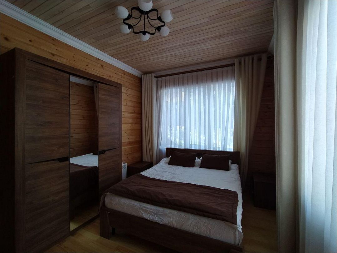 Коттедж 6-местный (Дипломат VIP)