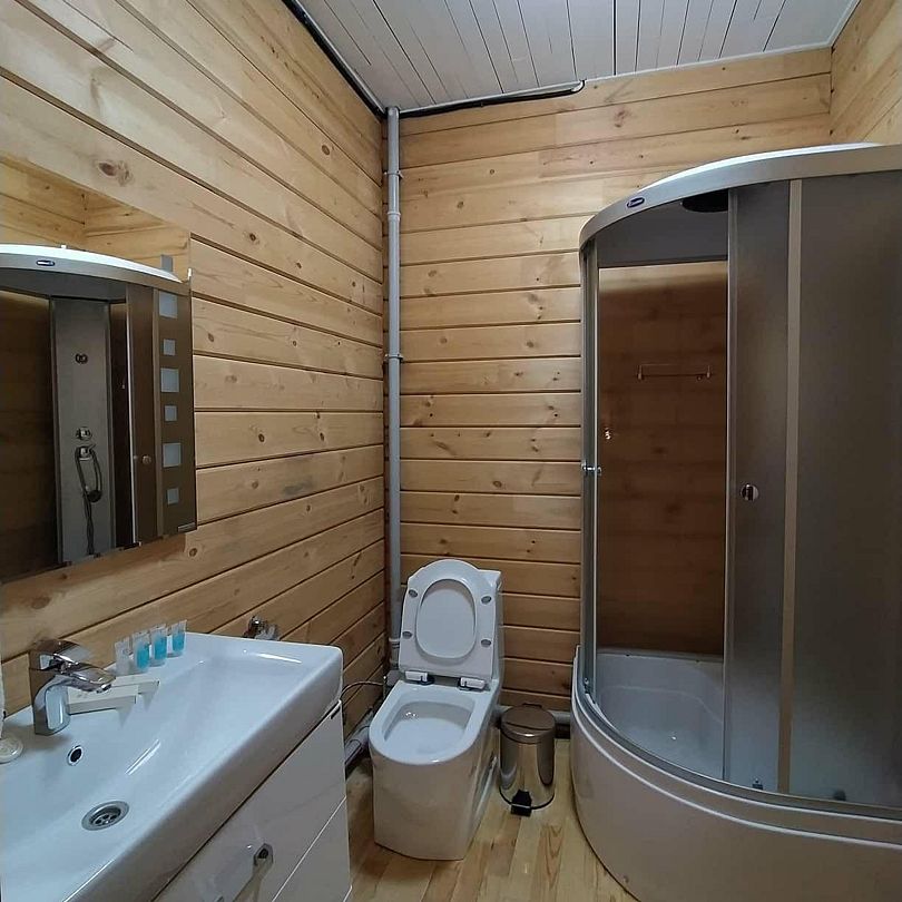 Коттедж 8-местный (Амбассадор)