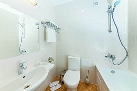Двухместный номер Standard с балконом и с видом на море двуспальная кровать, Отель Ла Мелия, Анапа