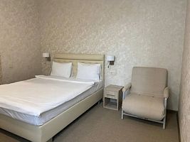 Двухместный номер Супериор с видом на парк двуспальная кровать, Парк-отель Кавказ, Гагра