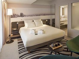 Двухместный люкс двуспальная кровать, Отель Novotel Москва Сити, Москва