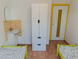Жёлтая комната (1-2 места), Nice Days Hostel, Екатеринбург