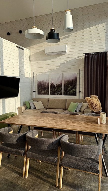 Частный дом с бассейном и баней, Челябинская область, Миасс 