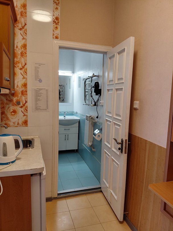 Номер 4-местный 2-комнтаный (№2)