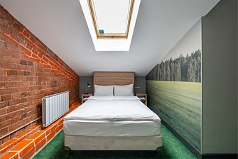 Отель Весна