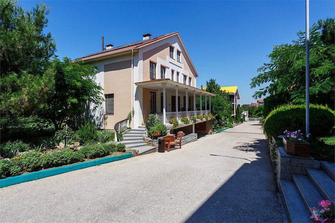 Апарт-отель "Вязовая роща", Севастополь, Крым