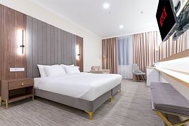 СТАНДАРТ ПЛЮС С ВИДОМ НА ГОРОД, Отель GRAND YAN HOTEL, Новороссийск