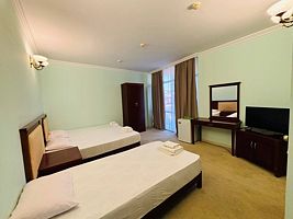 Улучшенный 3х местный, Отель CRYSTAL APPART HOTEL, Лермонтово