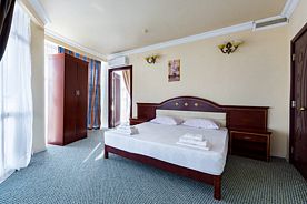 Люкс двухкомнатный, Отель CRYSTAL APPART HOTEL, Лермонтово