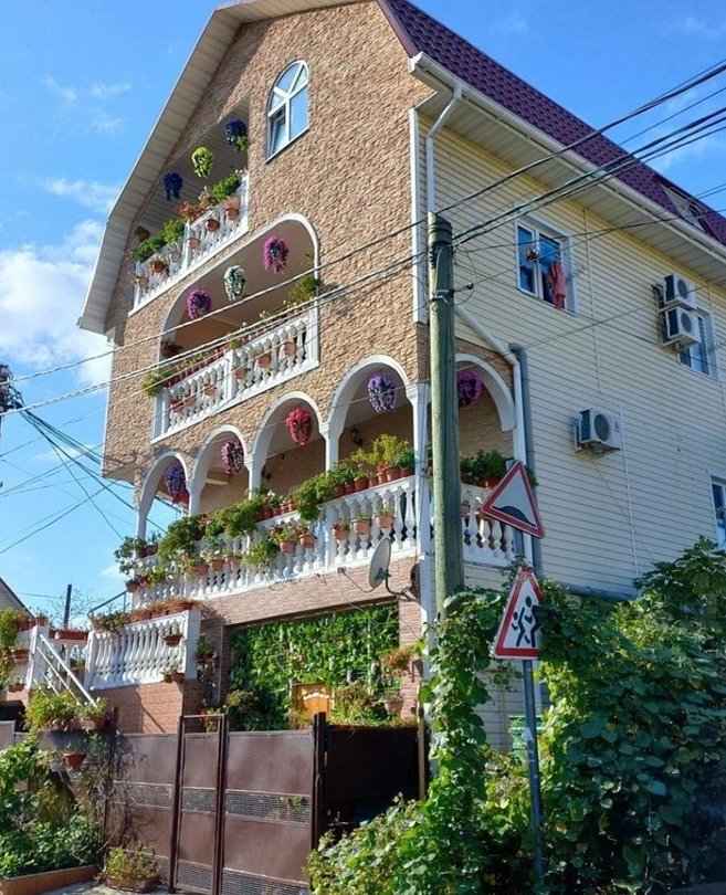 Гостевой дом Дом Цветов, Краснодарский край, Сириус 