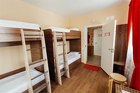 КОЙКО-МЕСТО В НОМЕРЕ С ТРЕМЯ ДВУХЪЯРУСНЫМИ КРОВАТЯМИ, Отель Ростовский, Ростов Великий