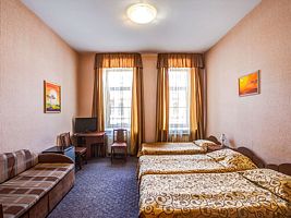 Трехместный номер, Гостиница Большой 19, Санкт-Петербург
