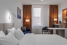 COMFORT ( ОДНА БОЛЬШАЯ КРОВАТЬ), Отель GRAND MORE BOUTIQUE, Новороссийск